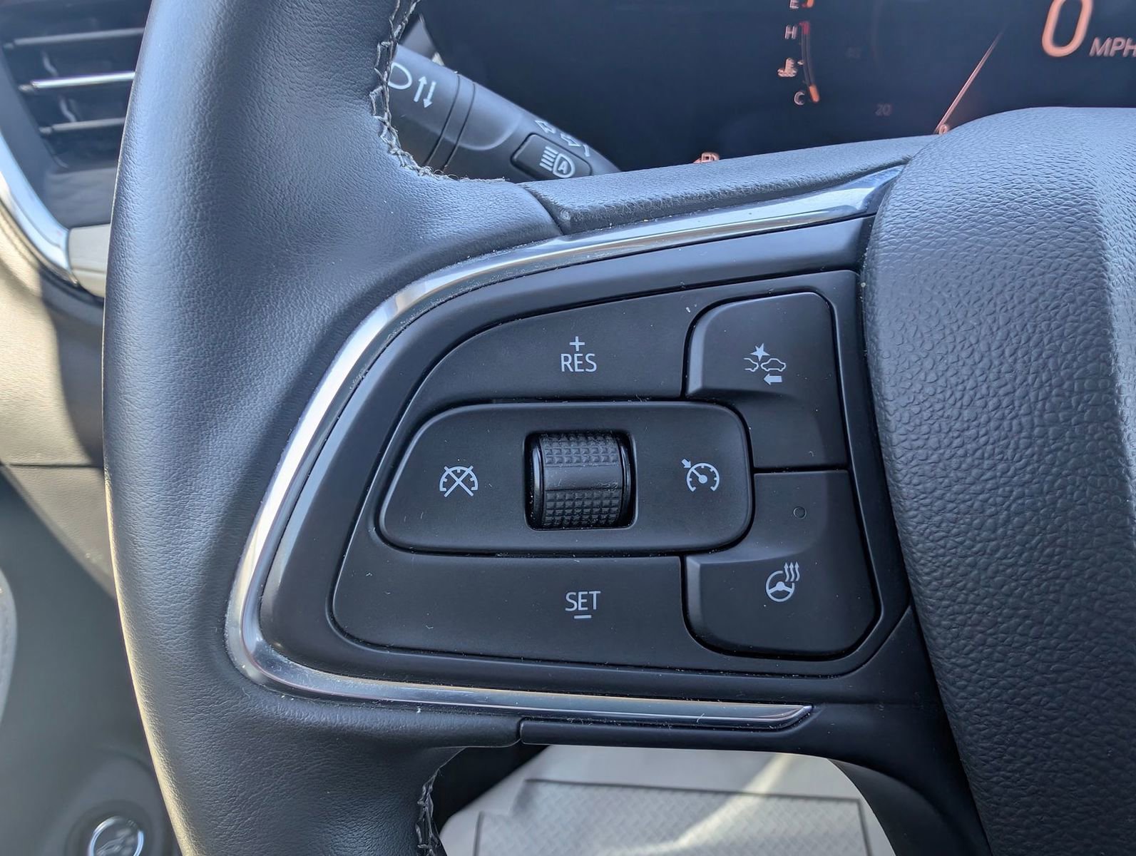 Used 2024 Buick Encore GX Avenir w/ Avenir Convenience Package image 16