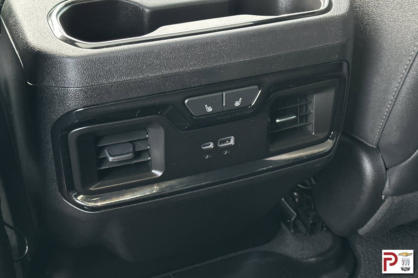 Certified 2024 GMC Sierra 3500 AT4 w/ Technology Package image 6