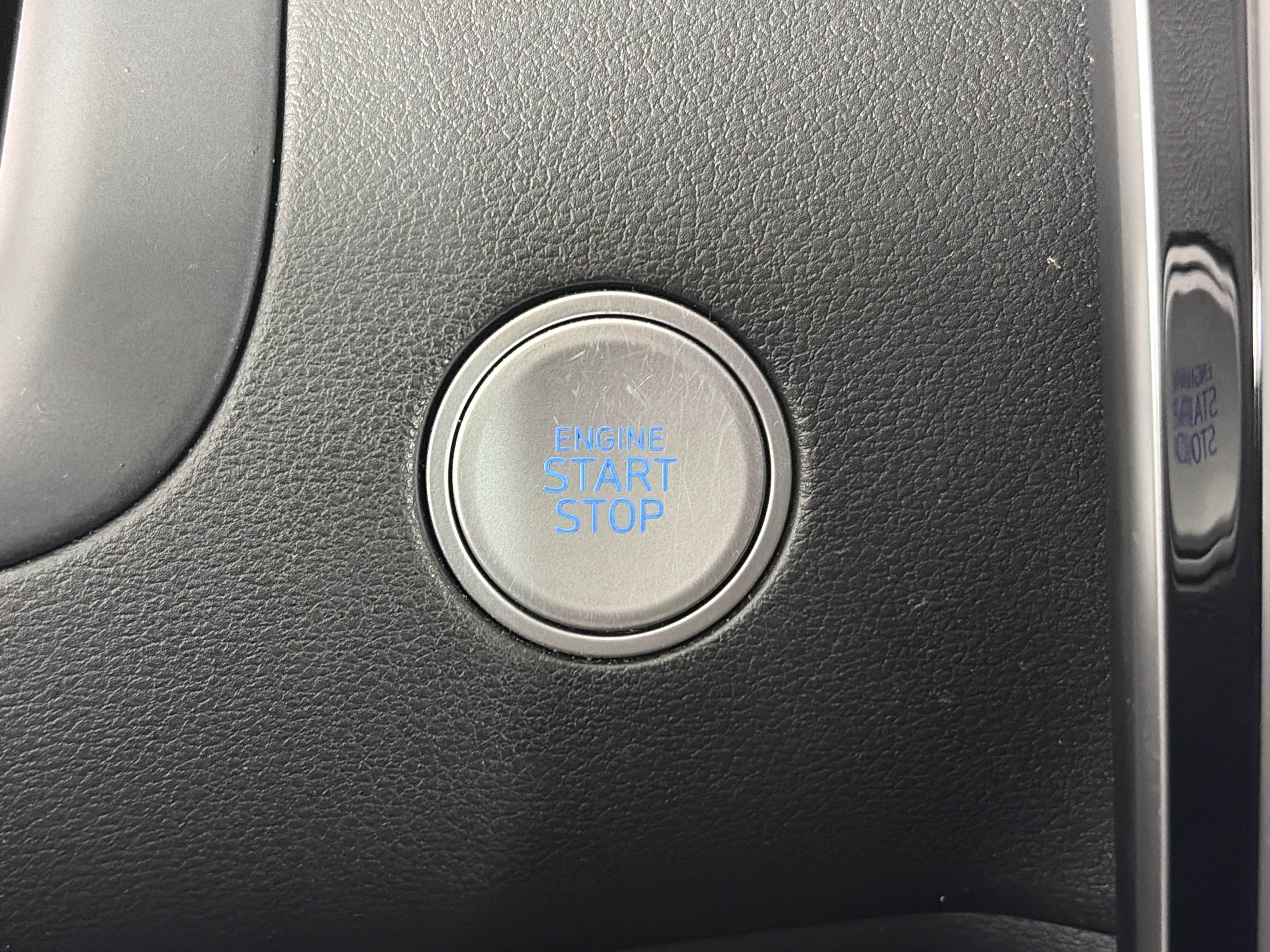 Used 2024 Hyundai Tucson Limited AWD/4WD image 35