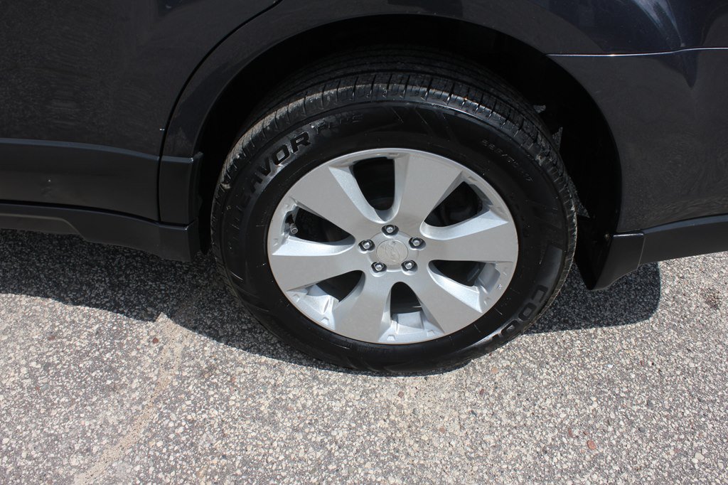 Used 2011 Subaru Outback 2.5i Limited AWD/4WD image 53