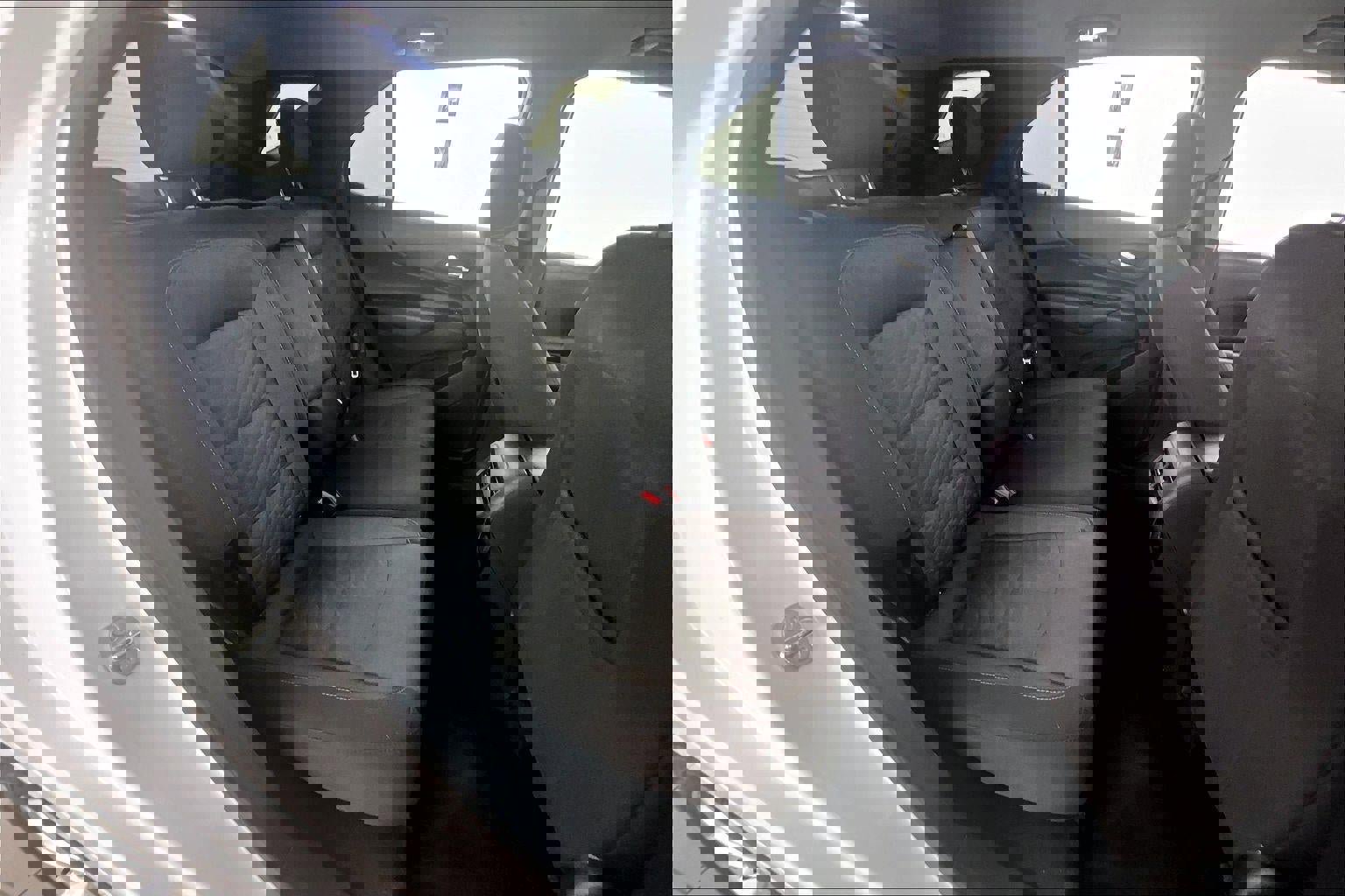 Used 2018 Chevrolet Equinox LT image 25