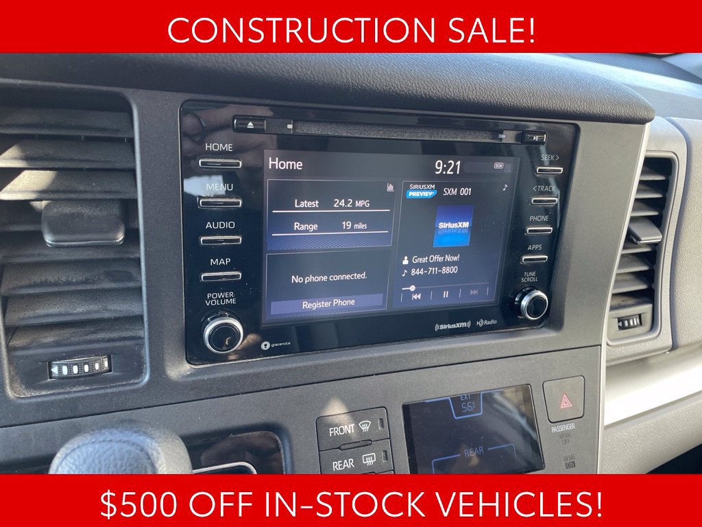 Used 2020 Toyota Sienna LE FWD image 20