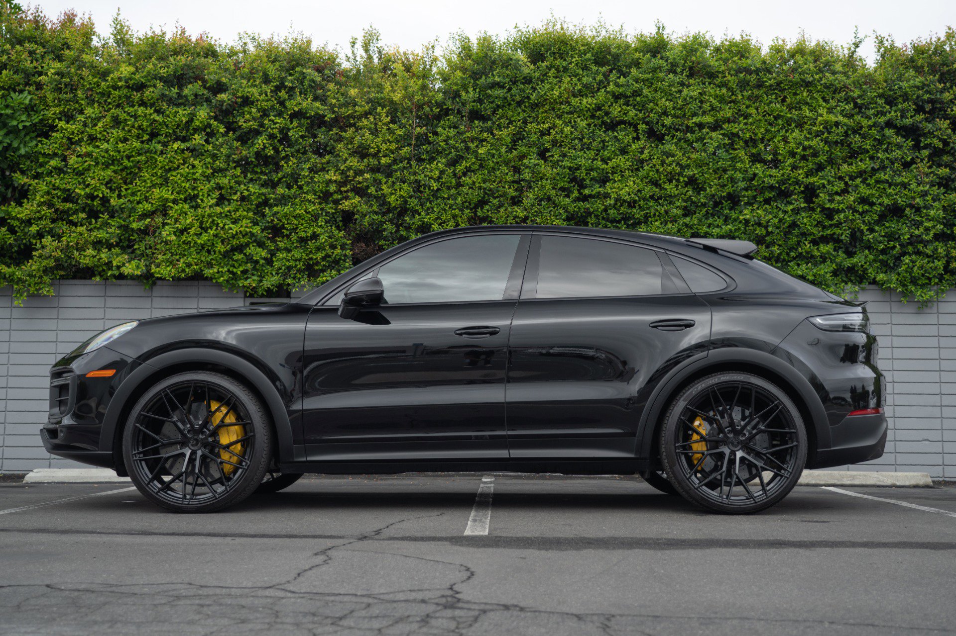 Used 2023 Porsche Cayenne Turbo GT image 24