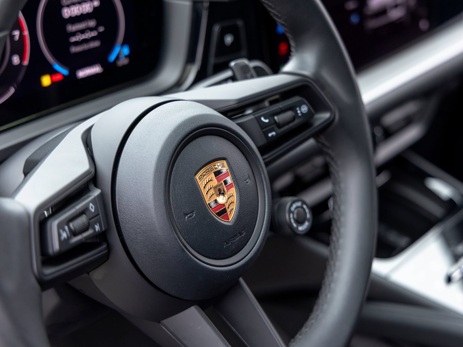 Certified 2026 Porsche Cayenne Coupe AWD/4WD image 39