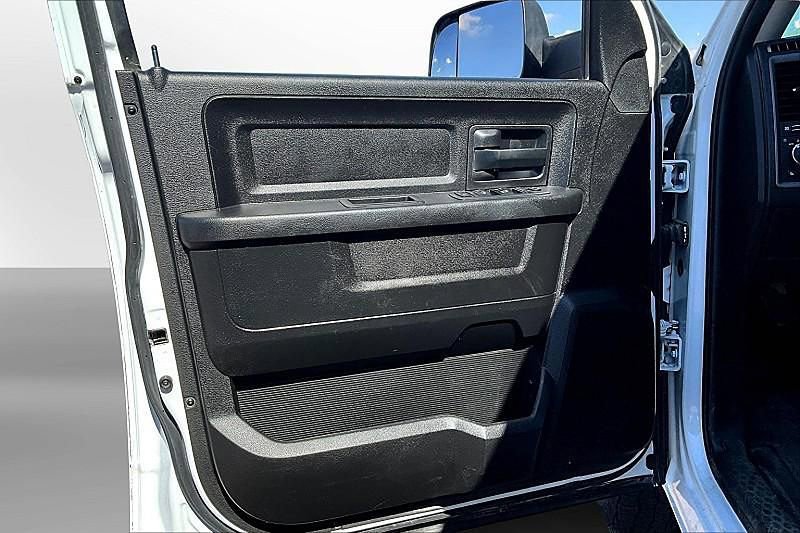 Used 2018 RAM 1500 Tradesman w/ Protection Group image 21