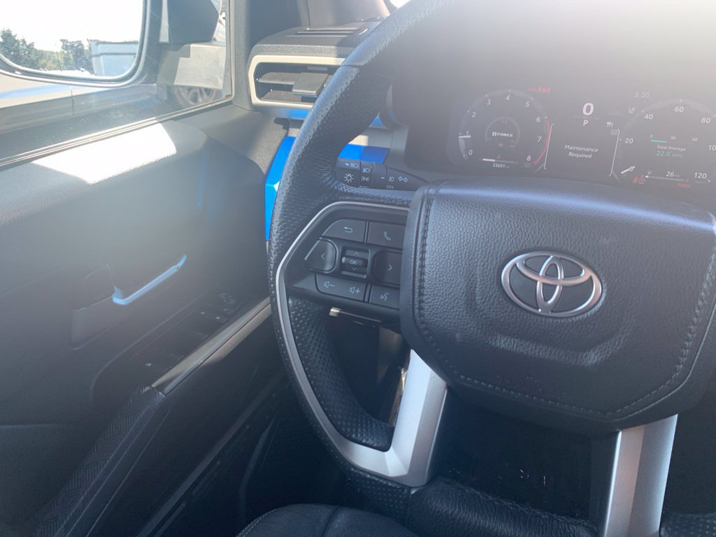 Used 2024 Toyota Tacoma TRD Off-Road AWD/4WD image 12