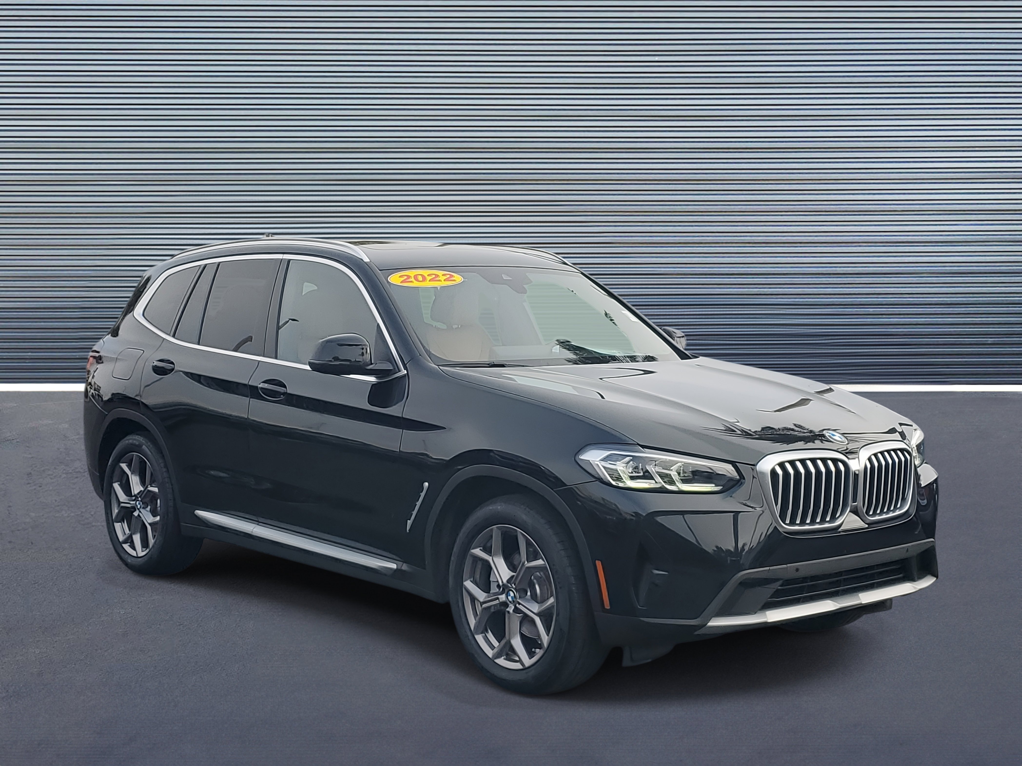 Used 2022 BMW X3 sDrive30i w/ Premium Package 2 (ZPA) image 2