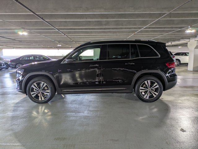 Used 2025 Mercedes-Benz GLB 250 image 12