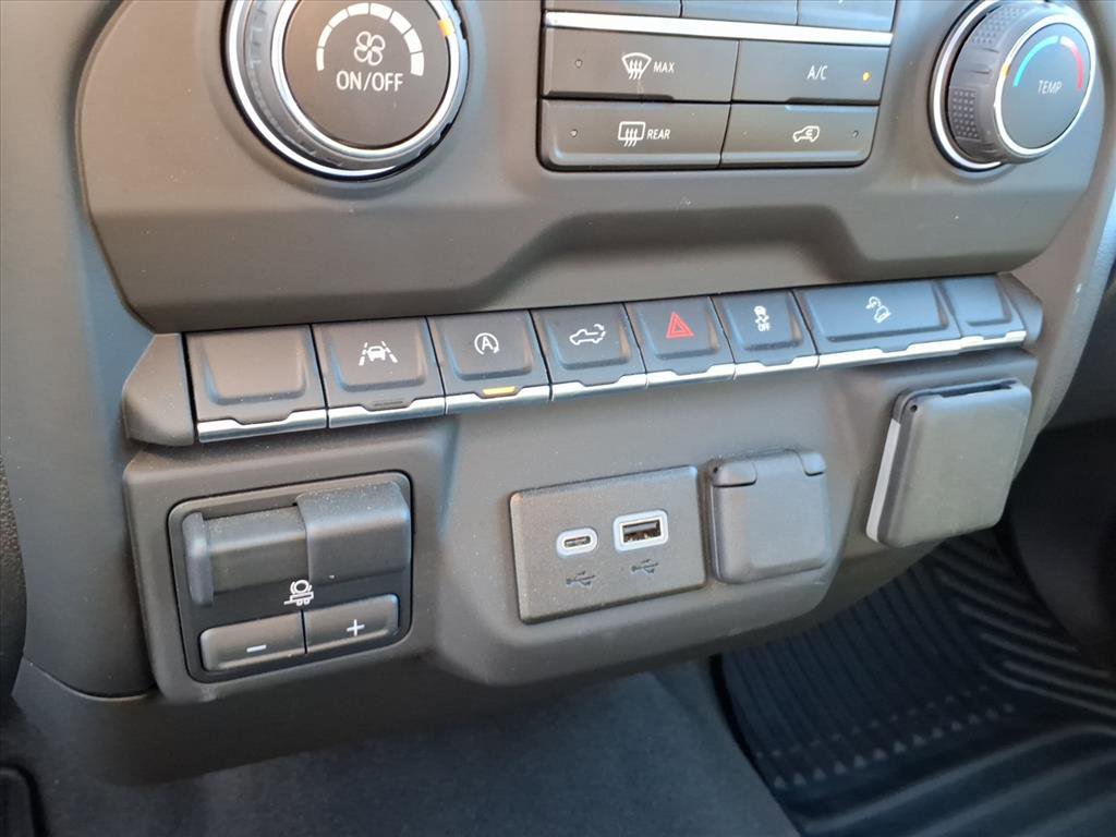 Used 2025 Chevrolet Silverado 1500 Custom Trail Boss image 27