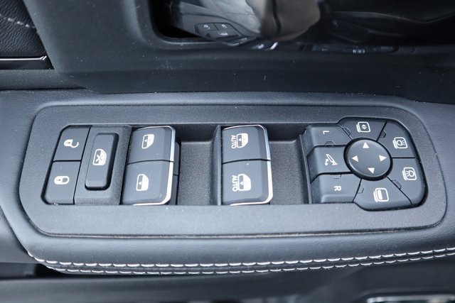 New 2025 RAM 3500 Limited image 7