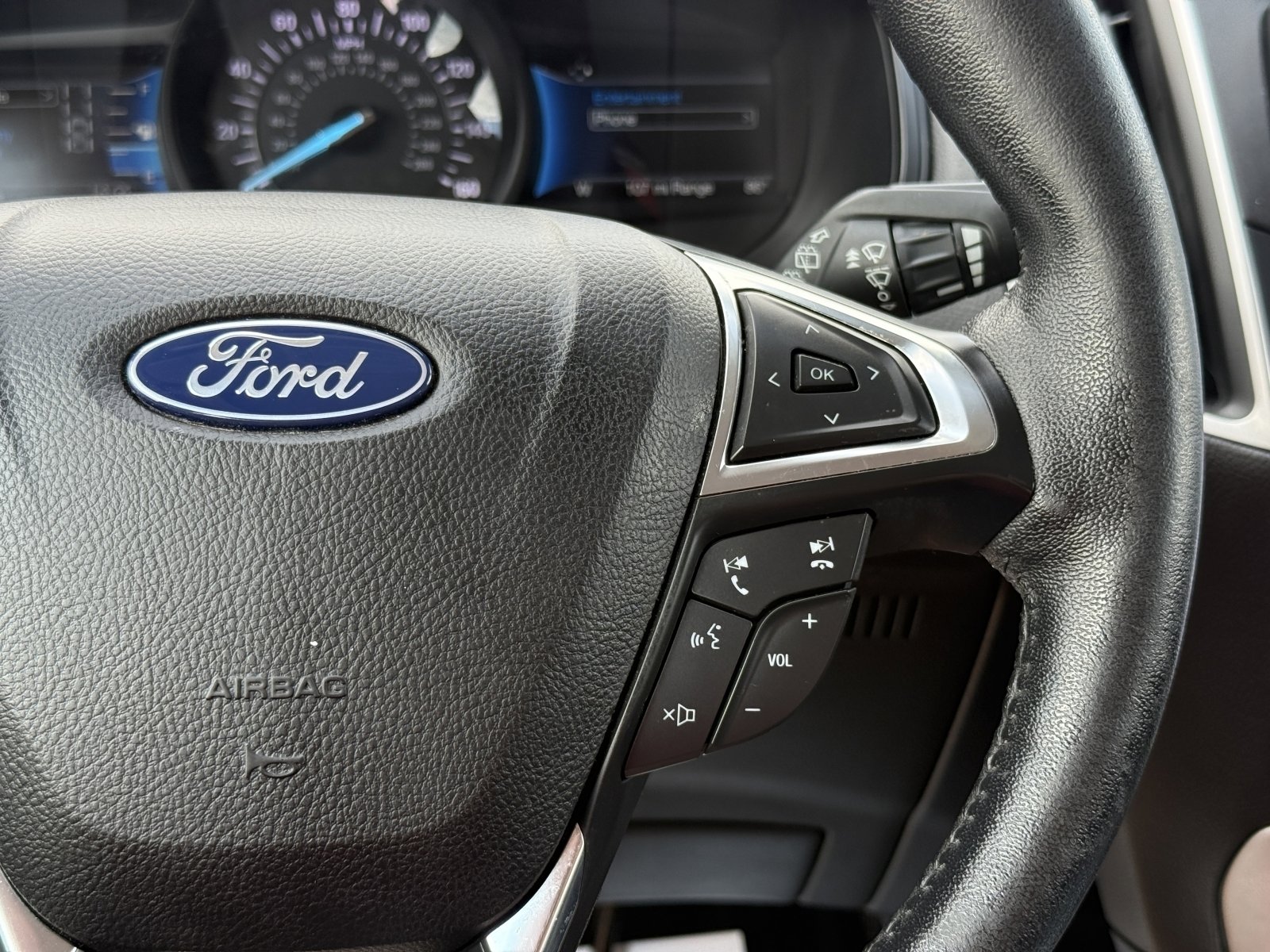 Used 2022 Ford Edge SEL w/ Convenience Package image 20