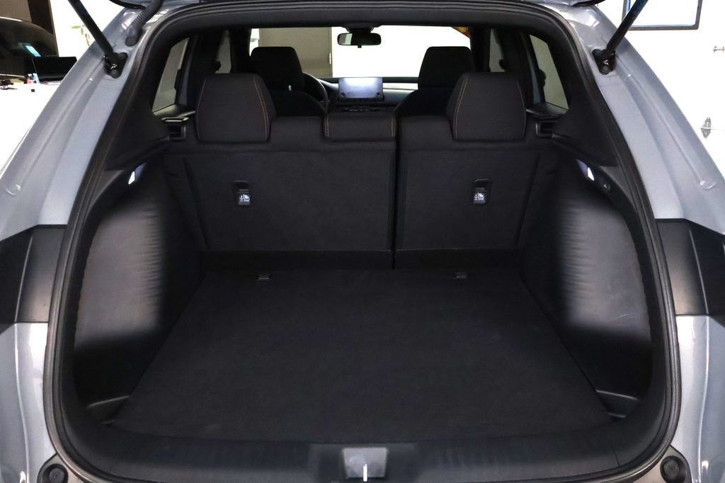 Used 2025 Honda HR-V Sport image 16
