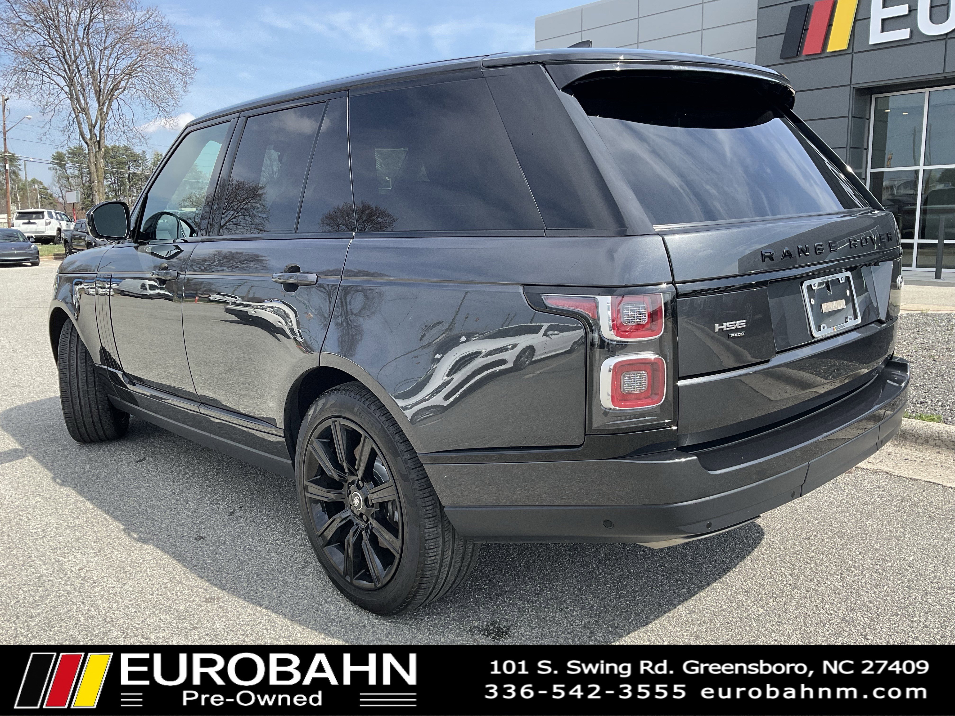 Used 2020 Land Rover Range Rover HSE AWD/4WD image 3