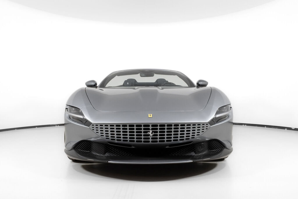 Used 2025 Ferrari Roma Spider image 13