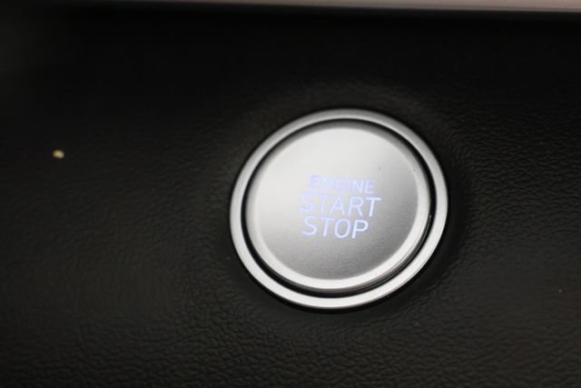 Certified 2023 Hyundai Elantra SEL FWD image 16