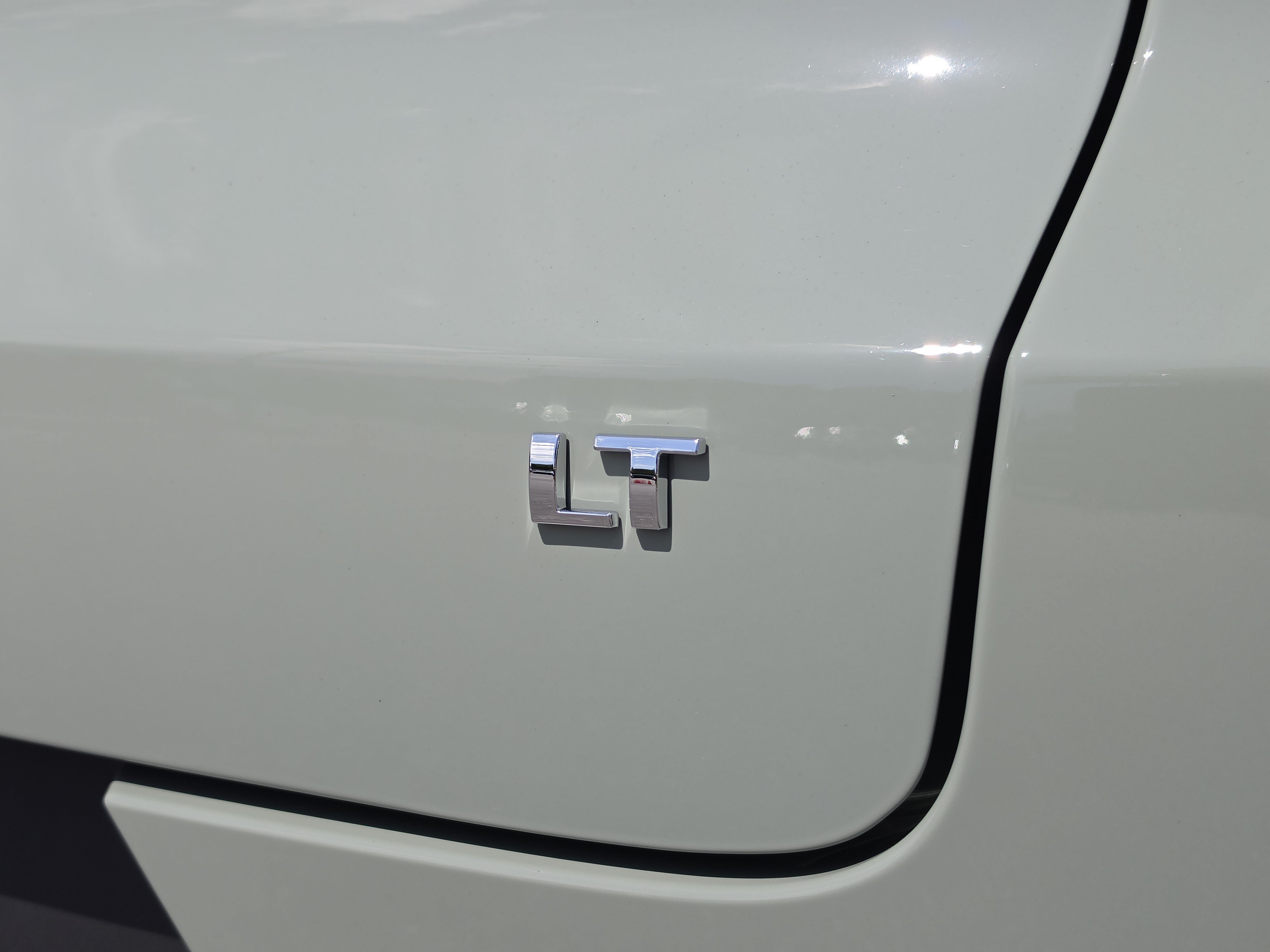 New 2026 Chevrolet TrailBlazer LT w/ LT Cold Weather Package FWD image 16