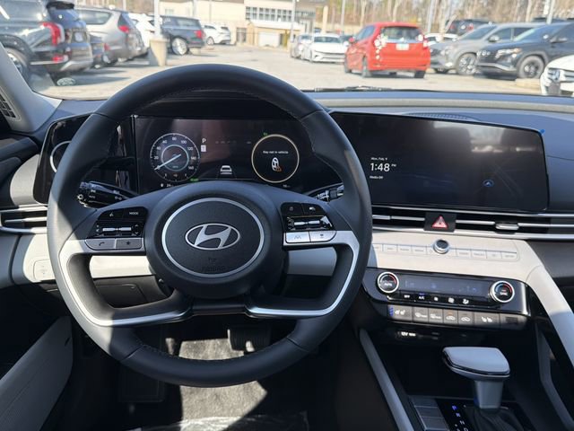 New 2026 Hyundai Elantra Limited image 22