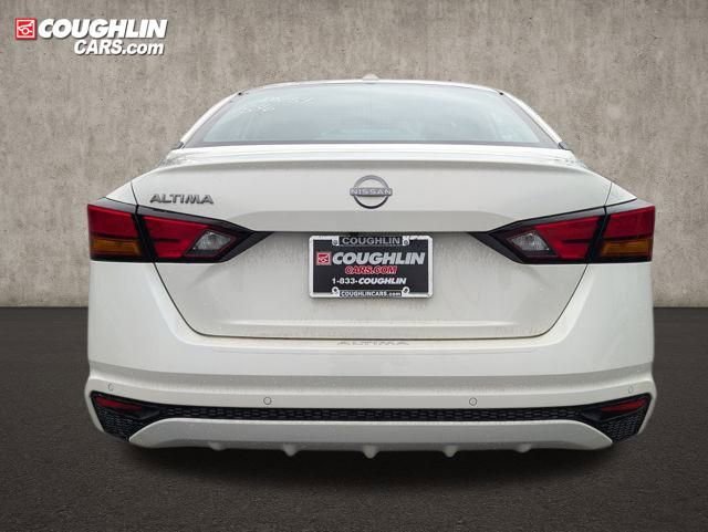 New 2025 Nissan Altima 2.5 SV image 7