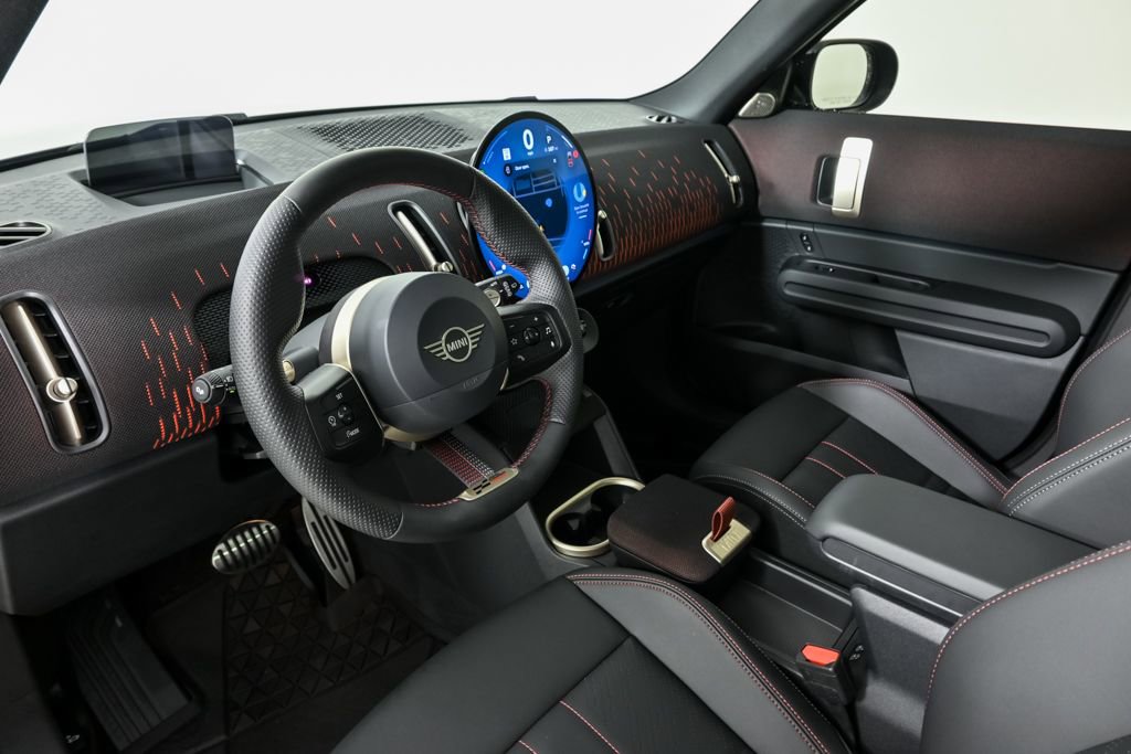 Used 2026 MINI Cooper Countryman John Cooper Works w/ Comfort Package Max image 5