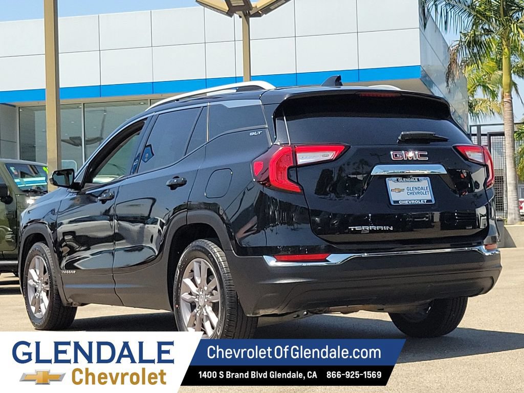 Used 2023 GMC Terrain SLT FWD image 13