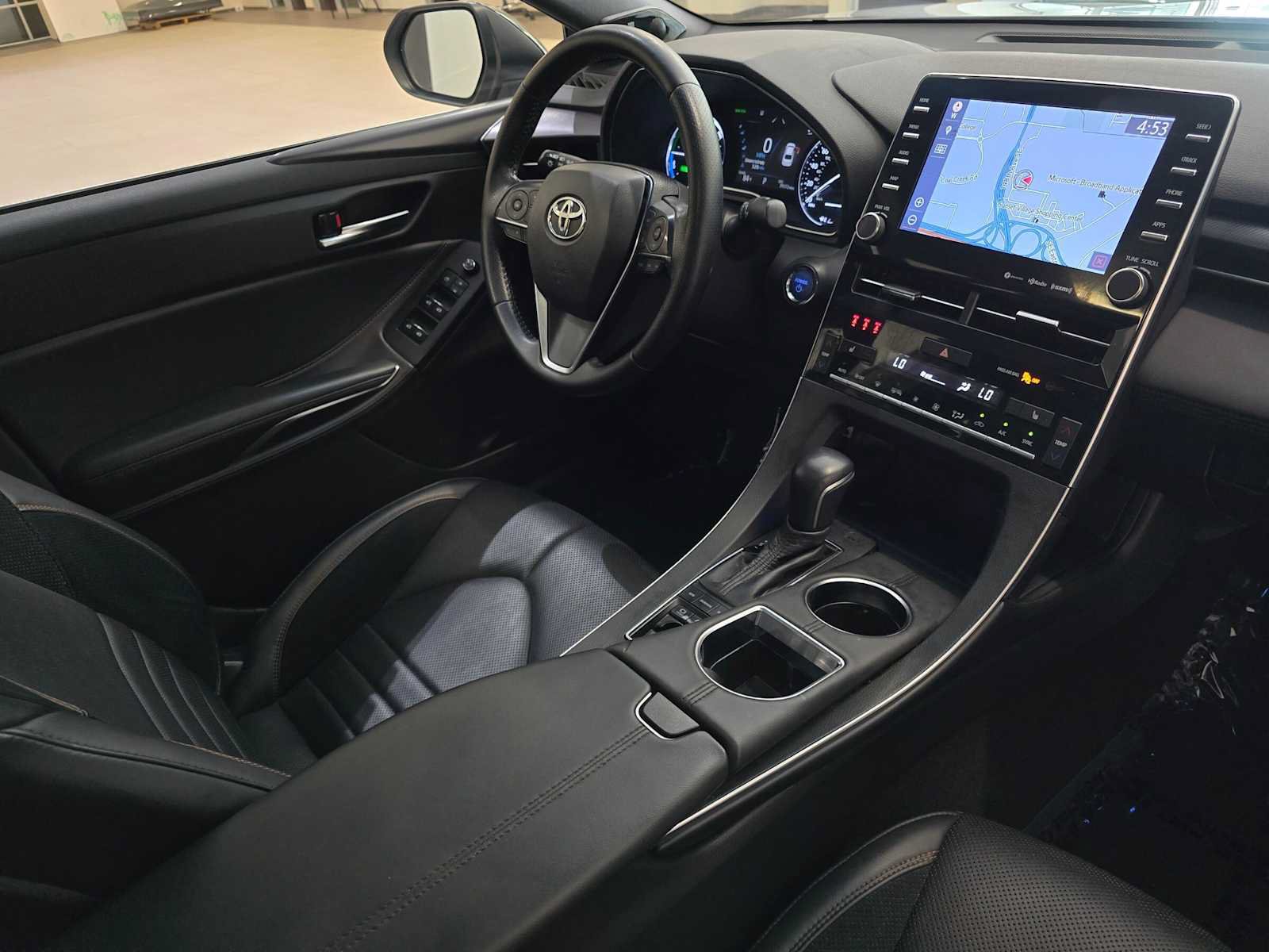 Certified 2020 Toyota Avalon XSE w/ All Weather Liner Package FWD image 30
