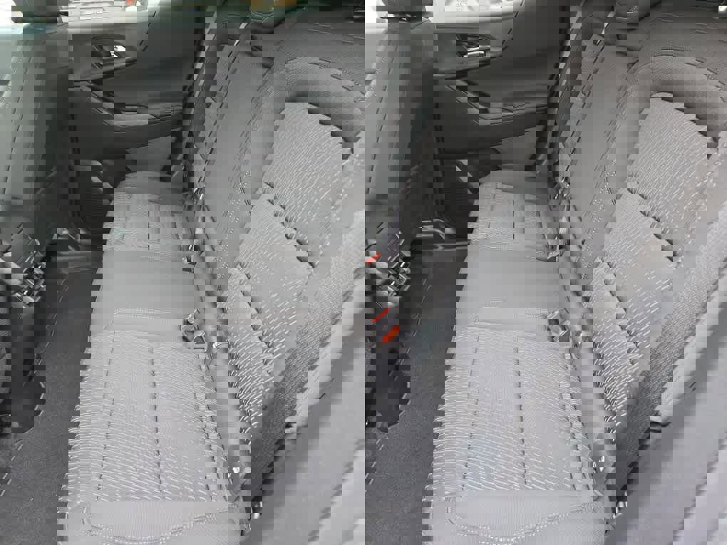 New 2026 Chevrolet Equinox LT image 30