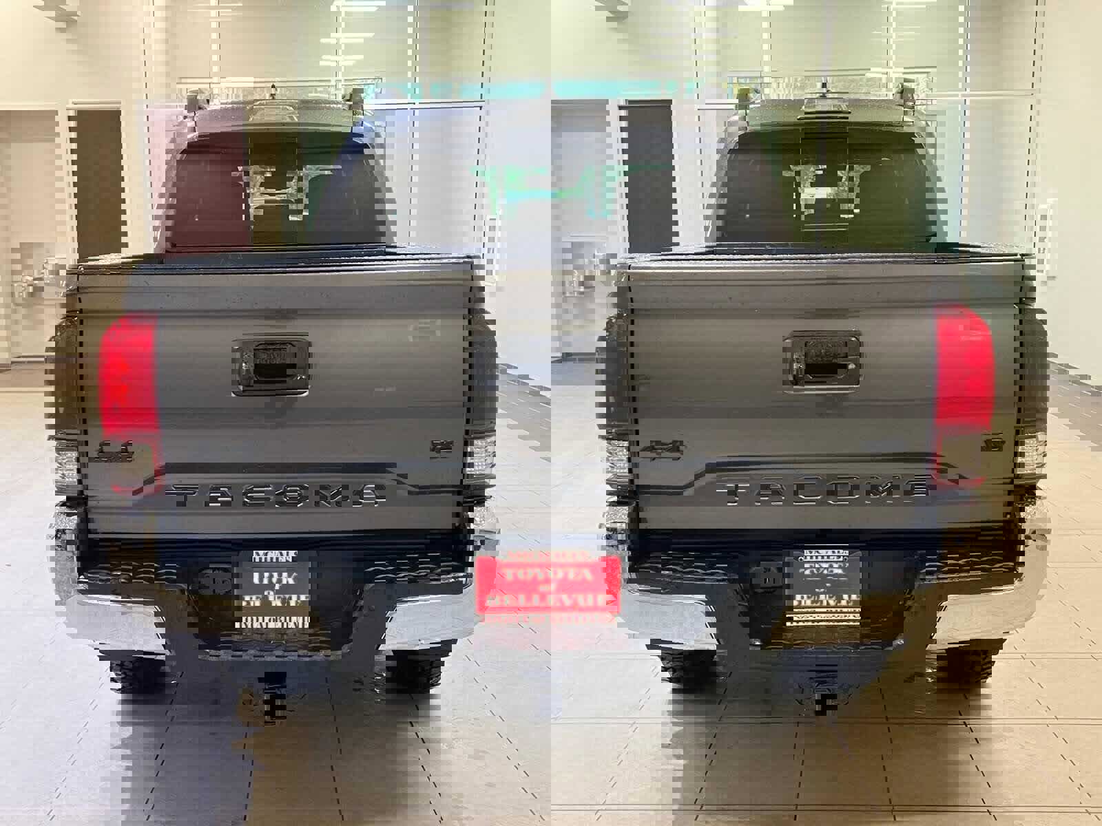 Used 2019 Toyota Tacoma SR5 image 5