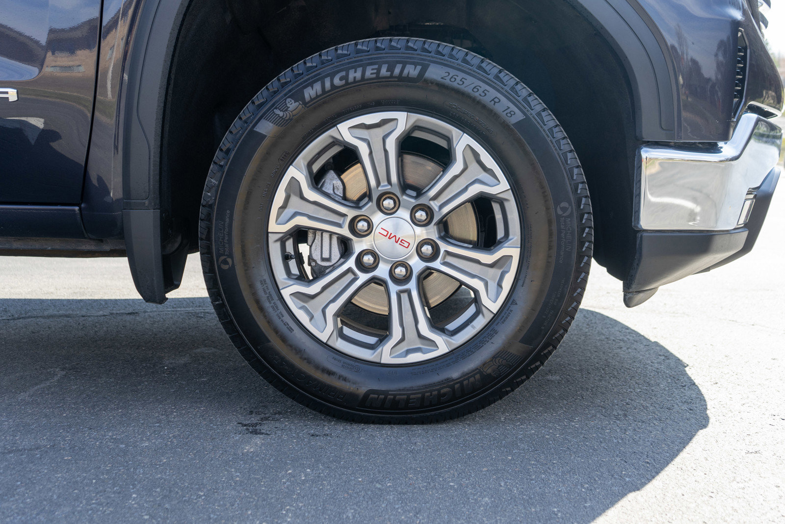 Used 2025 GMC Sierra 1500 SLT AWD/4WD image 11