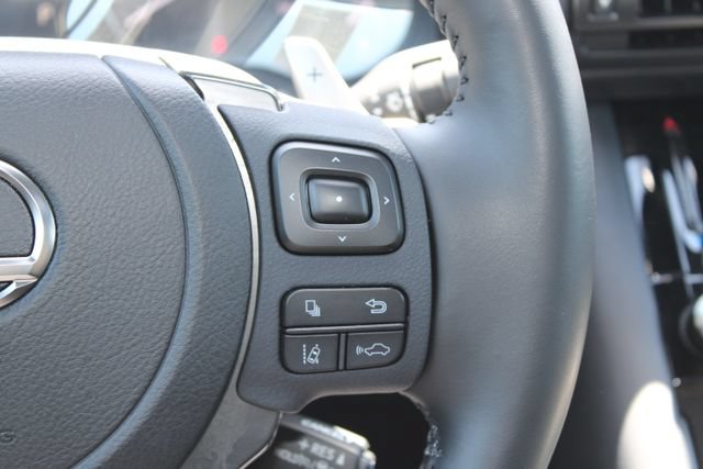 Certified 2025 Lexus IS 300 F Sport AWD/4WD image 17