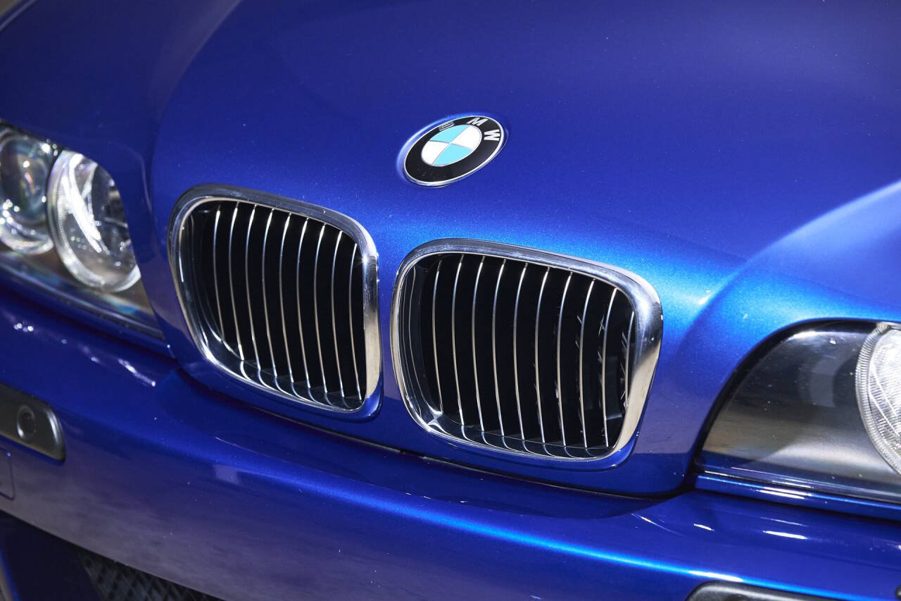 Used 2002 BMW M5 RWD image 24