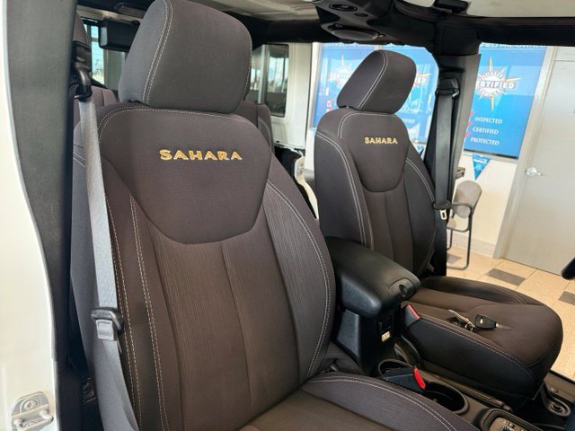Used 2014 Jeep Wrangler Unlimited Sahara AWD/4WD image 23