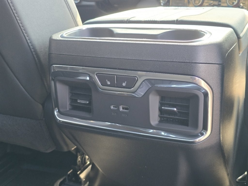 New 2026 Chevrolet Silverado 3500 High Country w/ High Country Premium Package AWD/4WD image 20