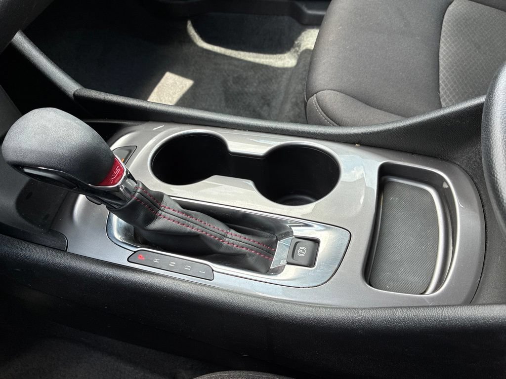 Used 2024 Chevrolet Malibu RS FWD image 31