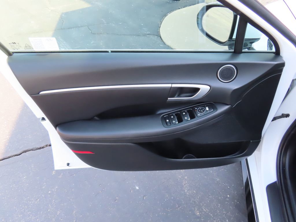 Used 2024 Hyundai Sonata SEL w/ Convenience Package image 22