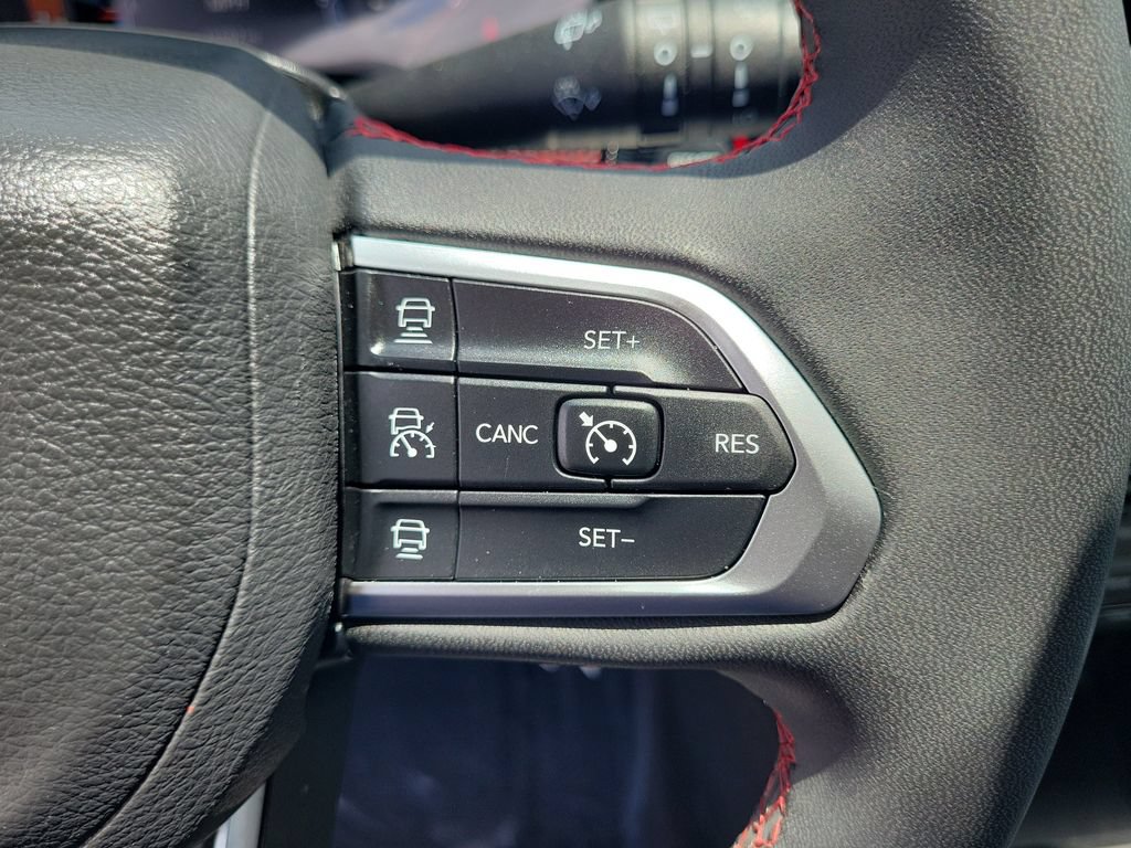 Used 2024 Jeep Compass Trailhawk AWD/4WD image 17