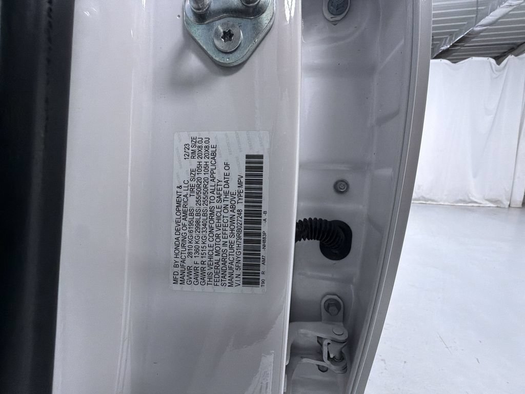 Used 2024 Honda Pilot Touring image 17