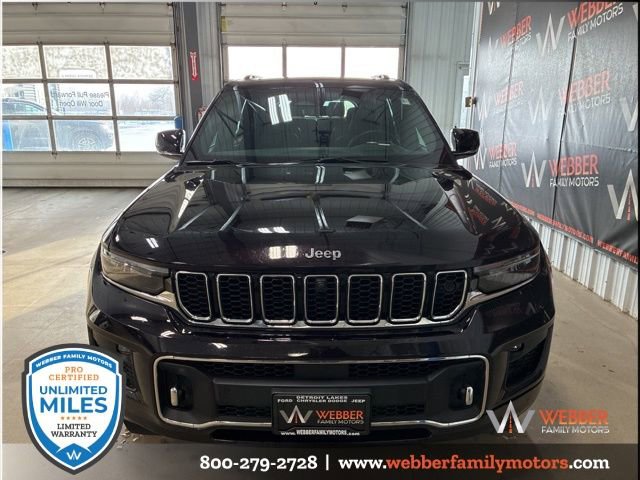 Used 2023 Jeep Grand Cherokee L Overland w/ Advanced Protech Group III image 7