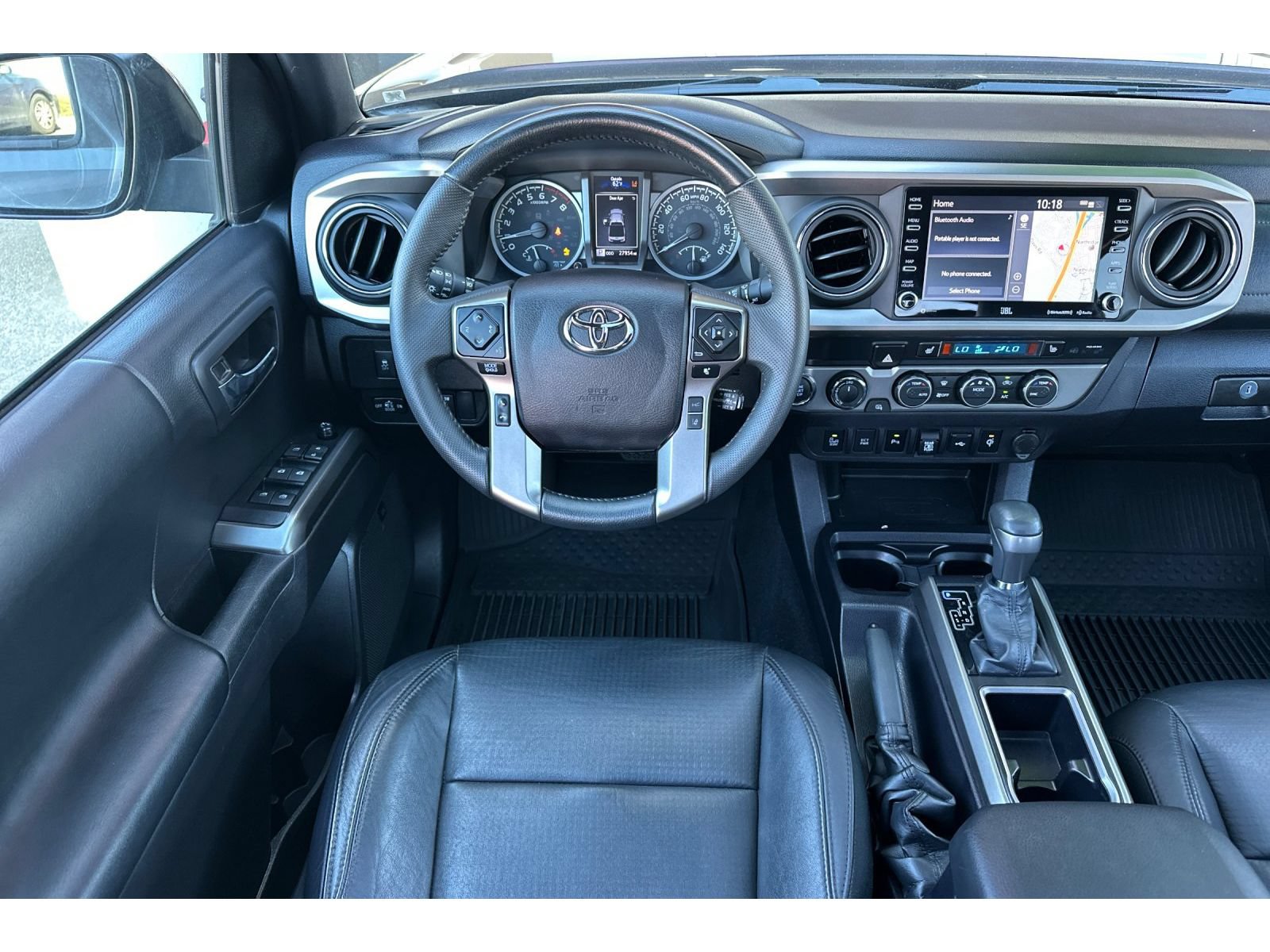 Used 2022 Toyota Tacoma Limited w/ Nightshade Package AWD/4WD image 15