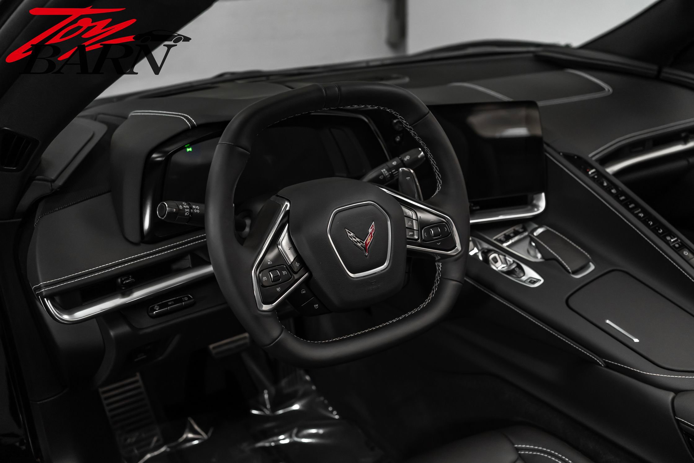 Used 2024 Chevrolet Corvette Stingray w/ Z51 Performance Package image 34