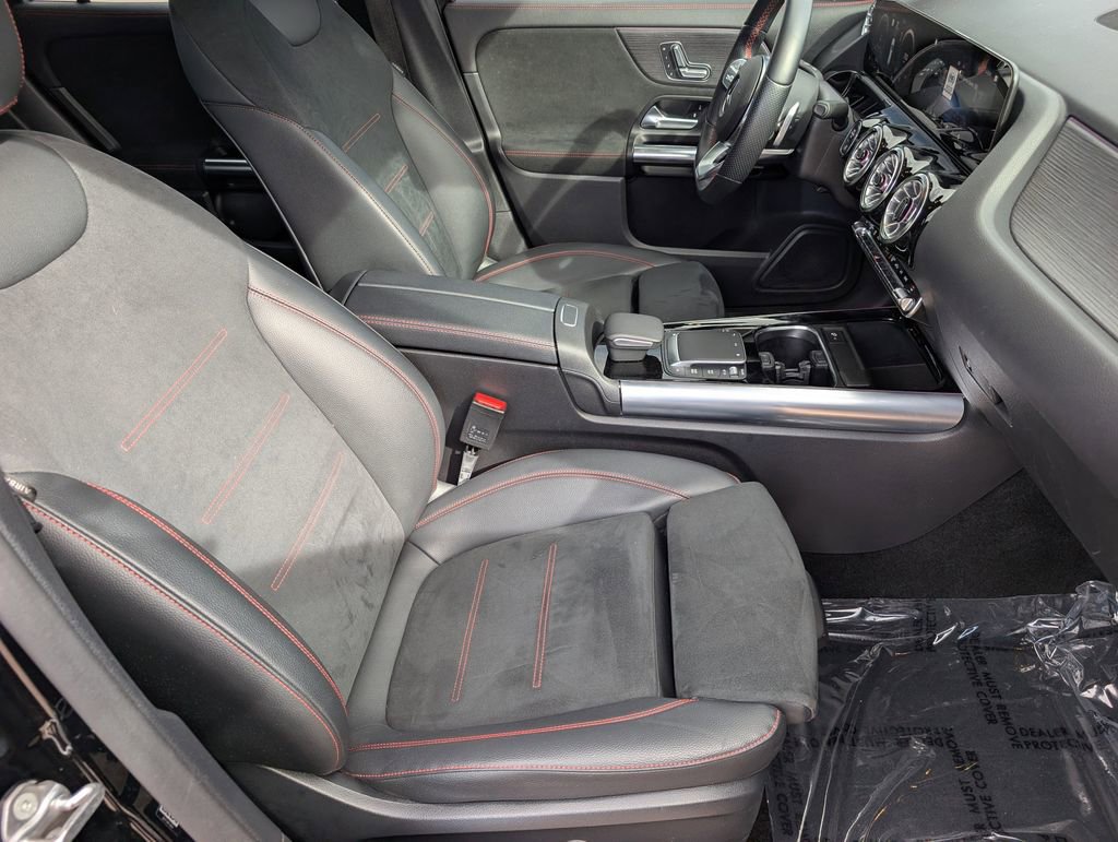 Used 2022 Mercedes-Benz GLA 250 image 12