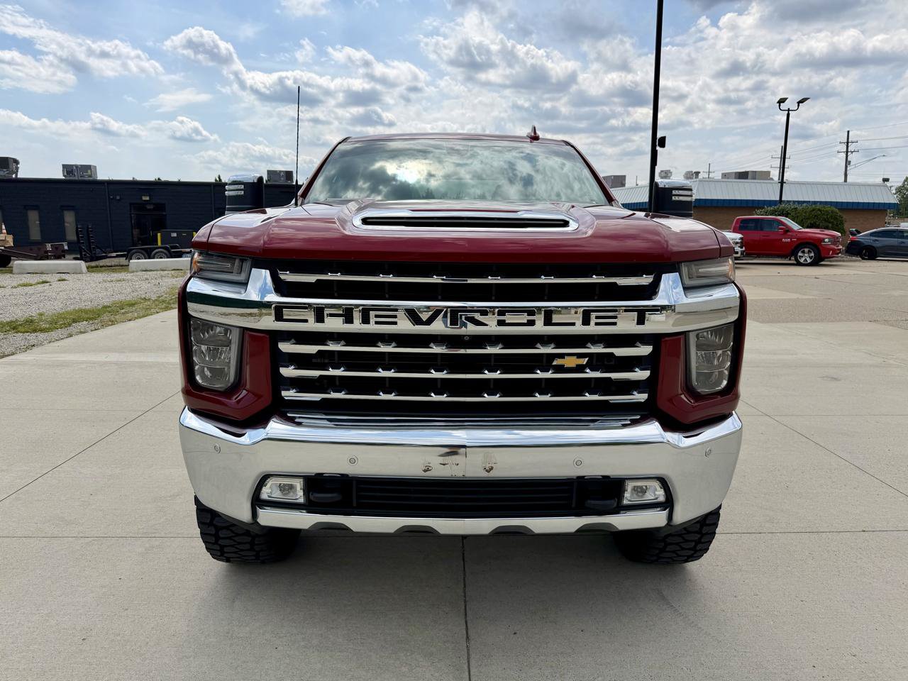 Used 2020 Chevrolet Silverado 2500 LTZ w/ LTZ Premium Package AWD/4WD image 4