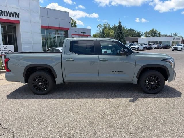 New 2026 Toyota Tundra Limited AWD/4WD image 8