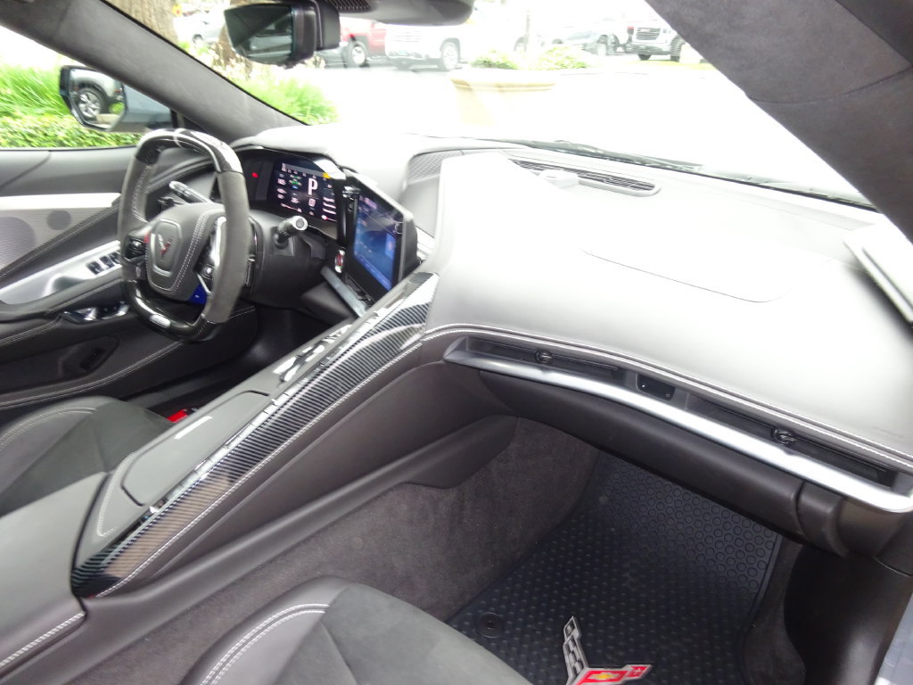 Used 2025 Chevrolet Corvette Z06 RWD image 14