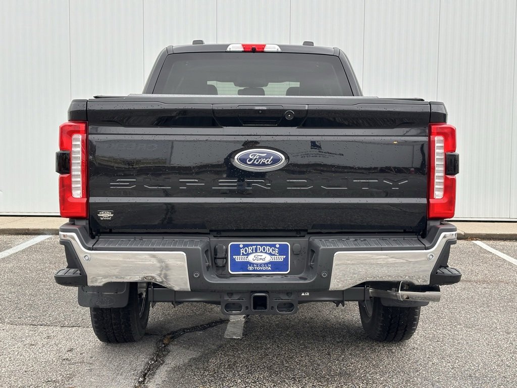 New 2025 Ford F250 Lariat w/ Chrome Package image 3
