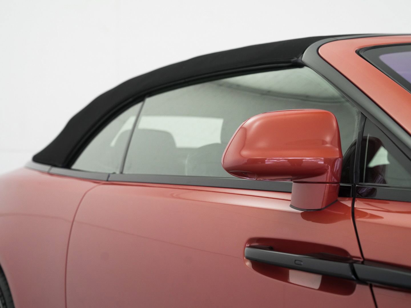 Used 2020 Rolls-Royce Dawn image 6