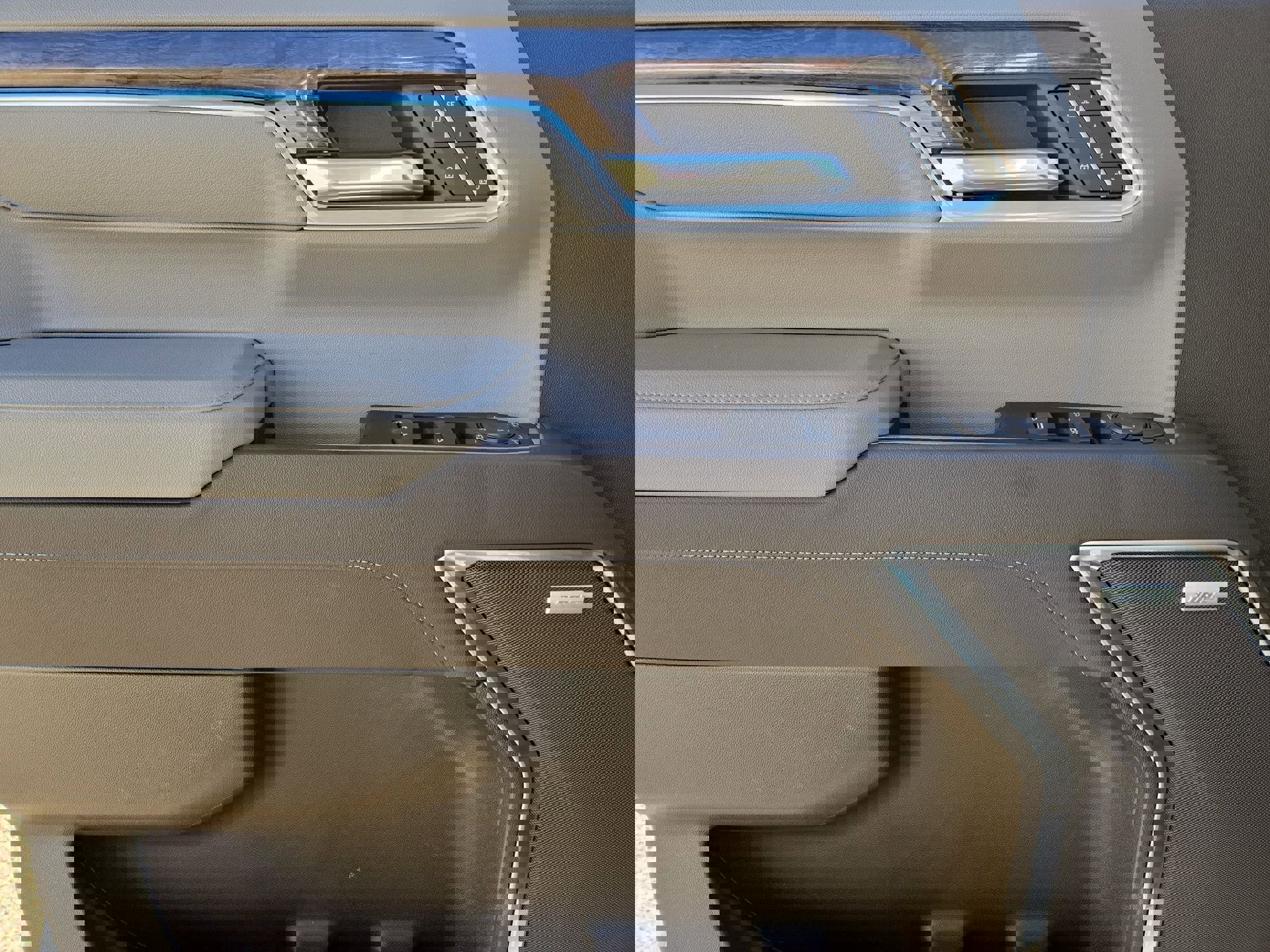 Used 2024 Chevrolet Silverado 1500 LTZ w/ LTZ Convenience Package II image 15