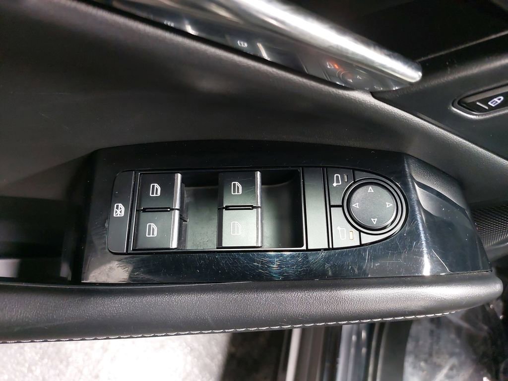 Used 2024 MAZDA CX-30 AWD 2.5 S w/ Preferred Package image 29