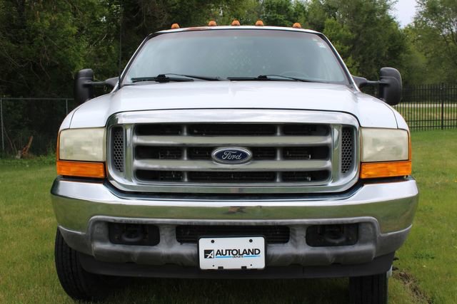 Used 2001 Ford F550 XL image 10