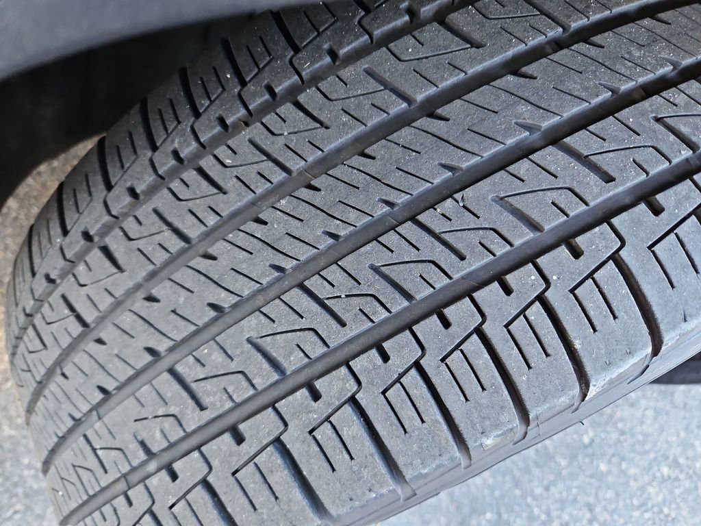 Used 2020 GMC Terrain SLT w/ Preferred Package image 36