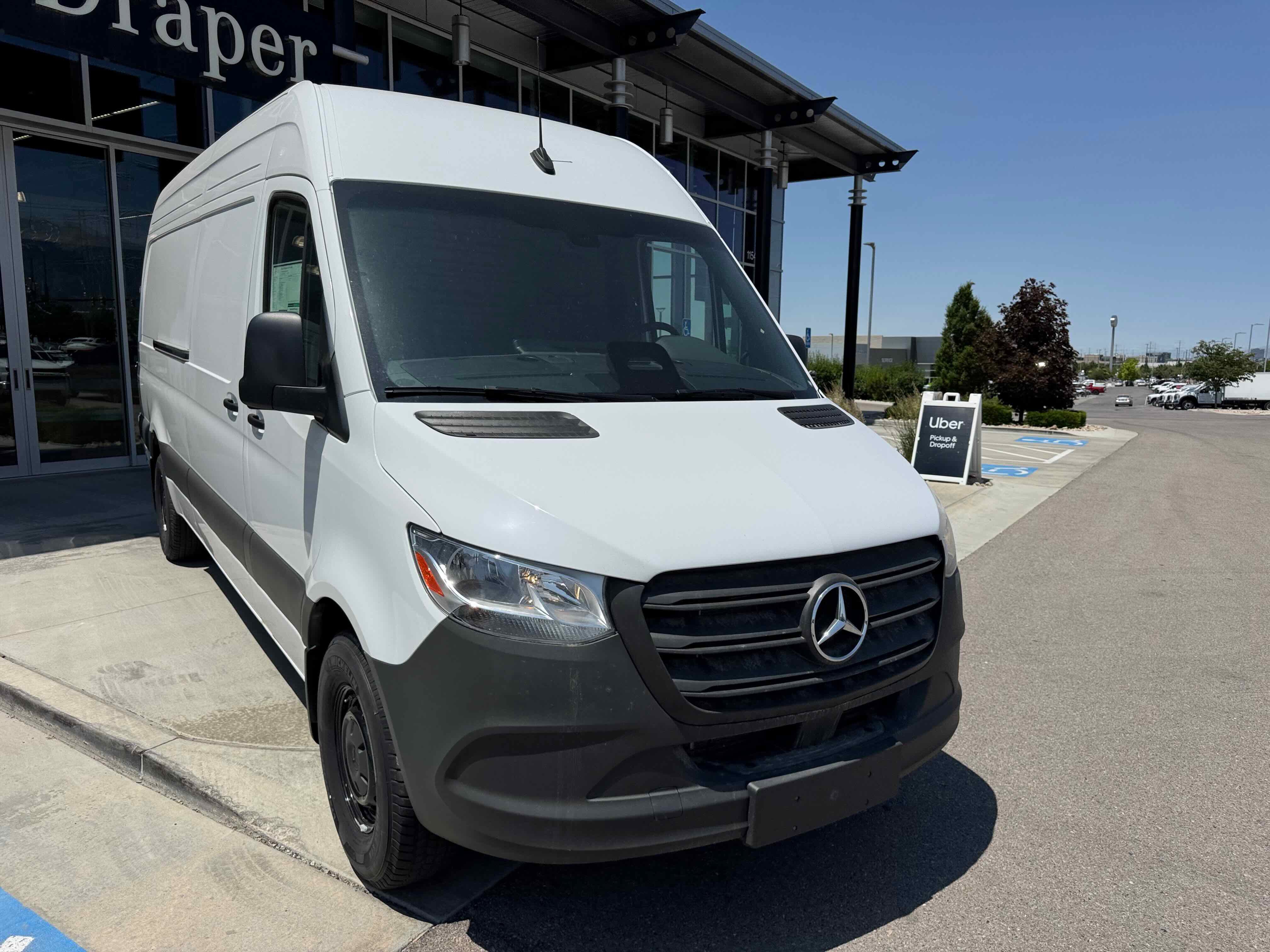 New 2025 Mercedes-Benz Sprinter 2500 image 12